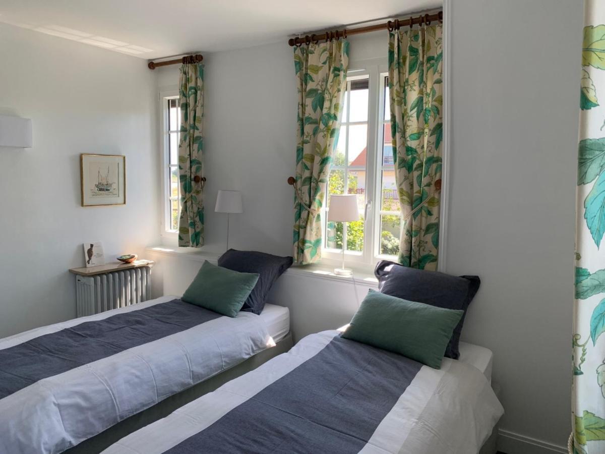 Villa Avec Jardin A Cabourg, Proche Plage Et Centre - Fr-1-487-324 Екстер'єр фото
